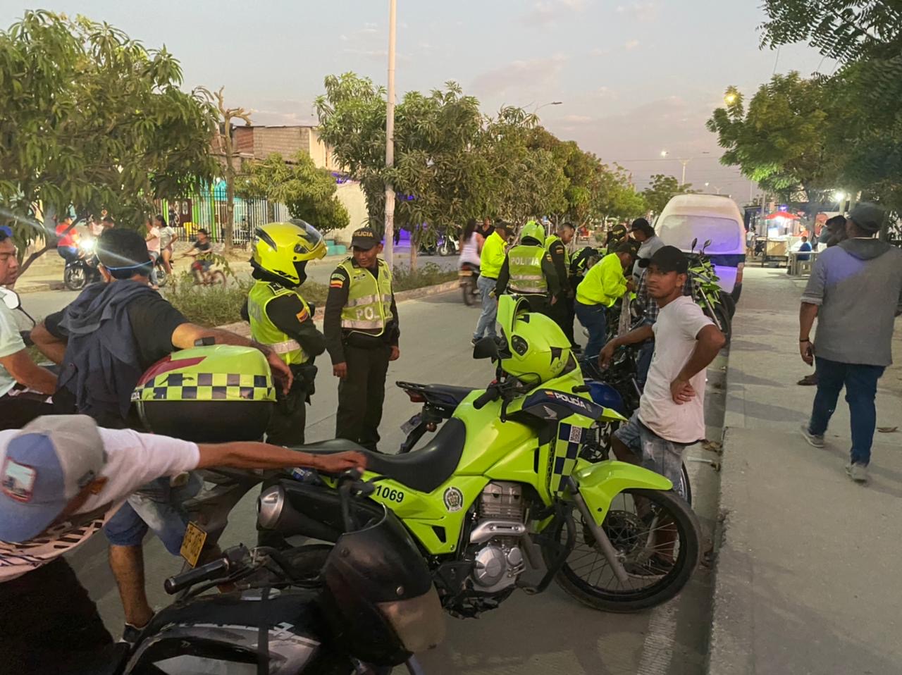 CIÉNAGA RESTRINGE LA CIRCULACIÓN DE MOTOCICLETAS DURANTE HALLOWEEN: CONOZCA LOS HORARIOS Y LAS EXCEPCIONES